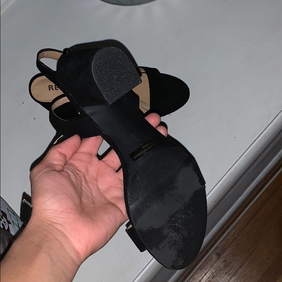 Report Heels - Picture 3 of 4